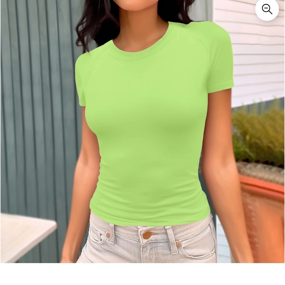 No Boundaries Slim Crew Neck Short Sleeve Tee in Lime